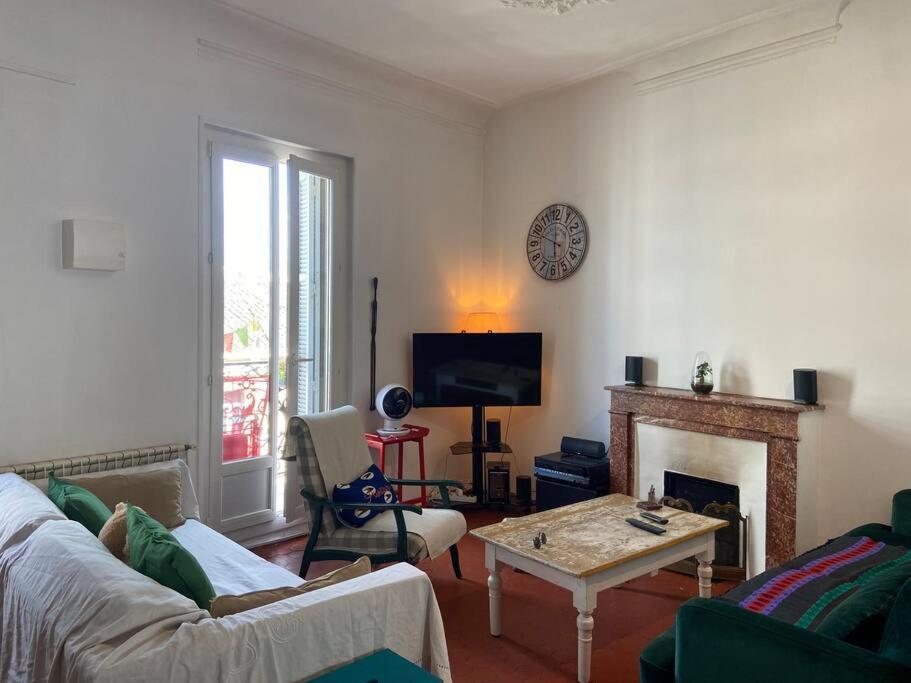 Logis Confortable - Accueillant Marseilles Buitenkant foto