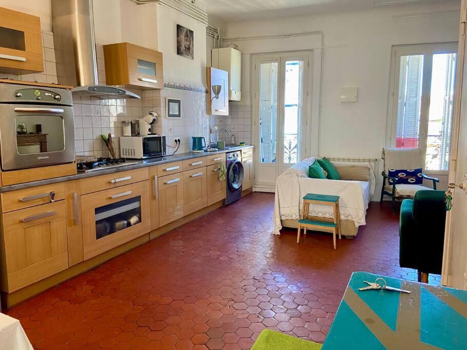 Logis Confortable - Accueillant Marseilles Buitenkant foto