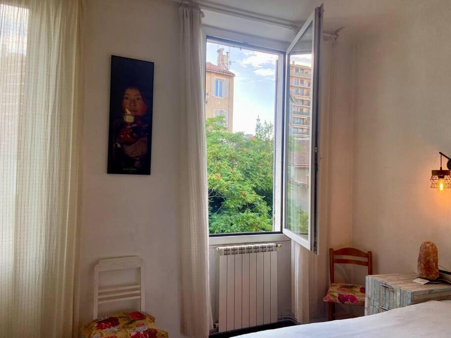Logis Confortable - Accueillant Marseilles Buitenkant foto